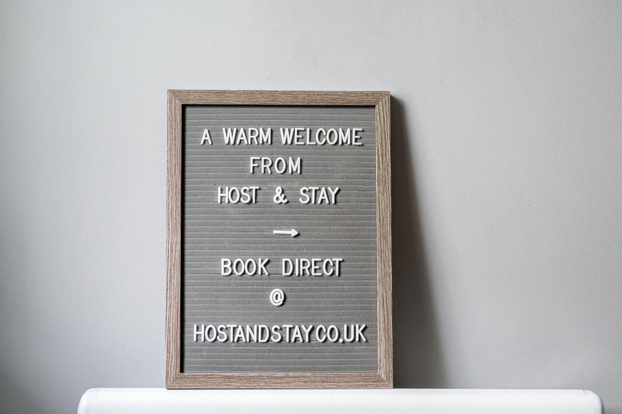 Host & Stay - The Penthouse, Hudsons Yard House วิทบี ภายนอก รูปภาพ